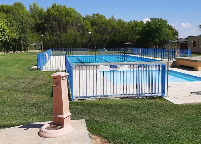 Semesterbostad Casa Junto Al Parque Natural De Bardenas Sádaba