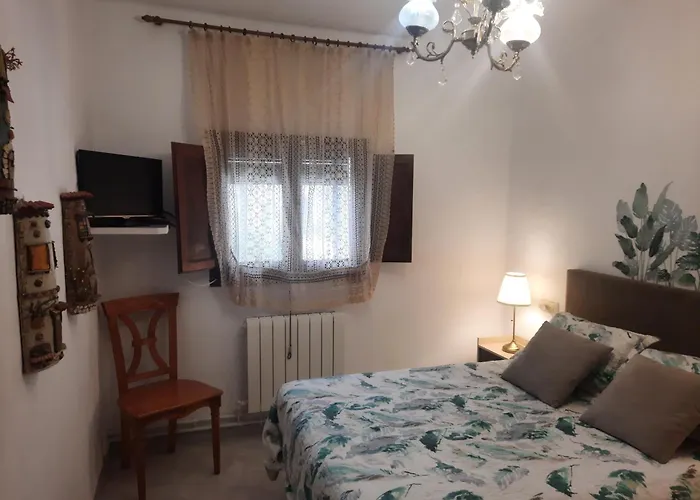 Semesterbostad Casa Junto Al Parque Natural De Bardenas